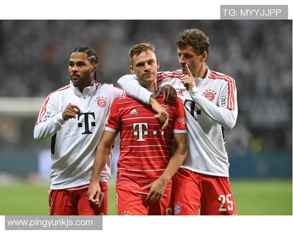 德甲巨头对决，拜仁慕尼黑迎战法兰克福