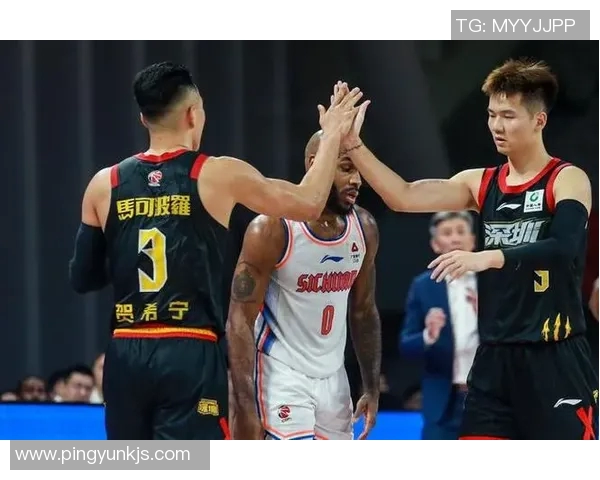 四川金强:球队士气高涨备战新赛季 四川金强:球队士气高涨备战新赛季